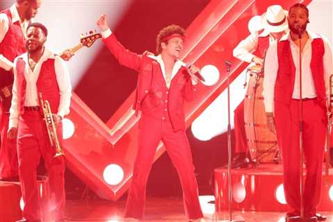 Road Work: Bruno Mars Readies His First World Tour in Nearly a Decade