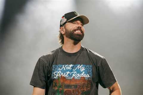 mike. Announces Final Australia and New Zealand Tour Dates