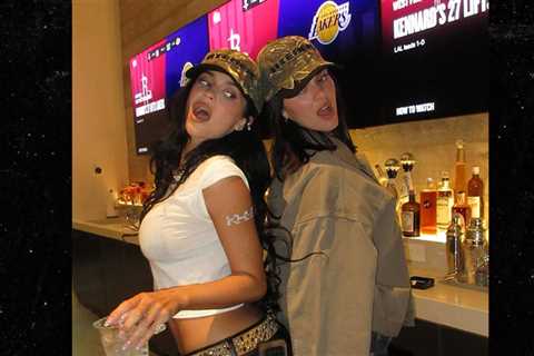 Kylie Jenner vs. Kendall Jenner Who'd You Rather?! Coachella Cuties
