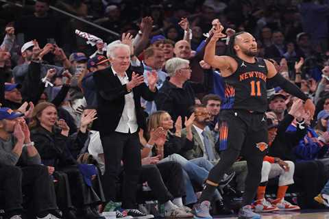 Timothee Chalamet, Suni Lee take in Knicks-Hawks Game 2 with celebs, franchise icons out in full..