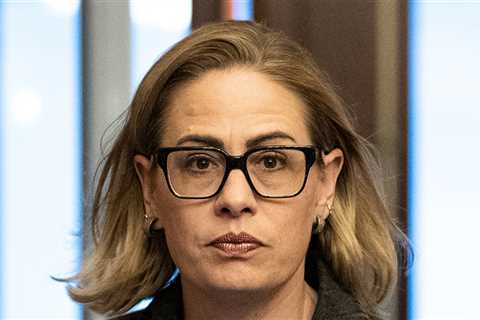 Kyrsten Sinema Told Married BF ‘I Am Miserable’ in Alleged Text