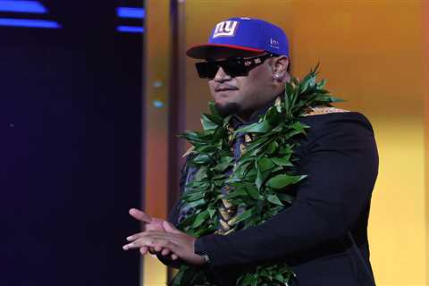 Francis Mauigoa’s 2026 NFL Draft message to Jaxson Dart: ‘Ready to die for you’