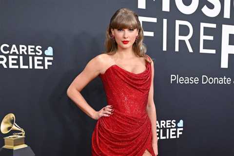 7 Things We Learned From Taylor Swift’s ‘Greatest Living American Songwriters’ Interview