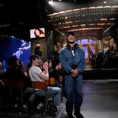 Connor Storrie Makes Surprise ‘SNL’ Cameo to Introduce Olivia Rodrigo’s New Song: Watch