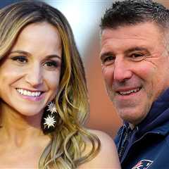 Mike Vrabel, Dianna Russini Rented Private Boat While She Was Pregnant