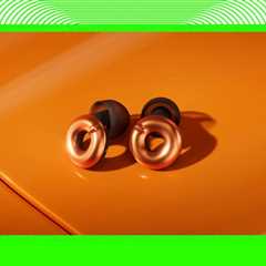 McLaren Racing x Loop Switch 2 Sets the Bar for Premium Earplugs: Here’s Where to Get Them Online