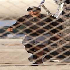 Tiger Woods back in Florida after rehab in Switzerland, photos show