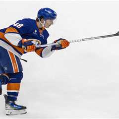 Gary Bettman tells The Post what impresses him about Islanders star Matthew Schaefer