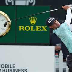 Alex Smalley leading packed PGA leaderboard heading into final round: ‘Absolute free-for-all’