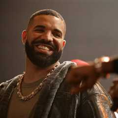 Drake Reacts to Breaking This Michael Jackson Chart Record: ‘Carry On Carry On’