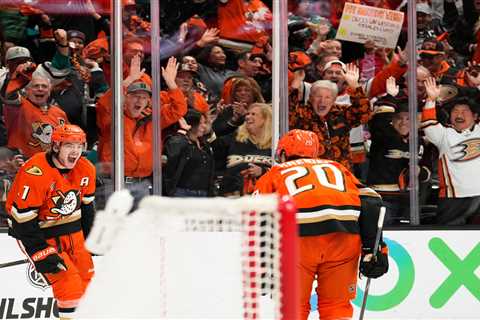 Resurgent Ducks giving fans reason to believe after knocking off Oilers