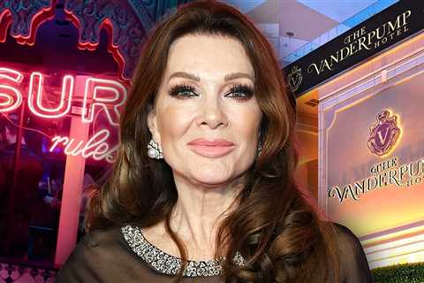 Lisa Vanderpump's OG 'Vanderpump Rules' Not Dead Amid Vegas Spinoff