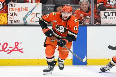 Ducks vs. Golden Knights Game 5 prediction: NHL odds, picks, best bet for Stanley Cup playoffs