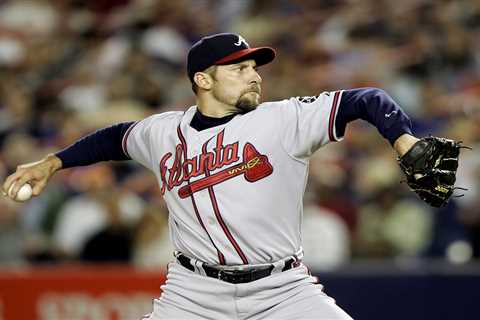 John Smoltz outlines how close he was to signing with Yankees: ‘I’m going’