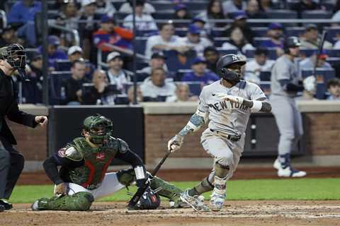Jazz Chisholm Jr. breaks through in big night for Yankees — with another change of pants