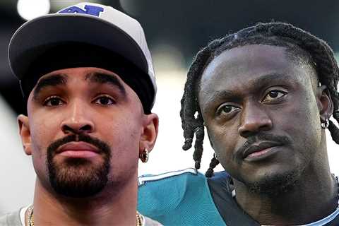 Philadelphia Eagles QB Jalen Hurts Didn't Attend AJ Brown's Wedding