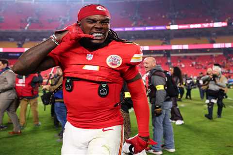 NFL star Rashee Rice thrown in jail for violating probation from high-speed crash