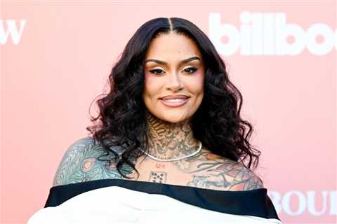 Kehlani’s ‘Folded’ Breaks No. 1 Record on Mainstream R&B/Hip-Hop Airplay Chart