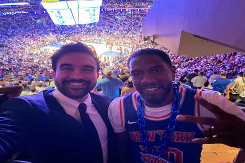Mamdani quietly attends Knicks game — sitting in section where tickets cost around $700 or more
