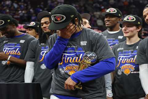 Leon Rose breaks down in tears as Knicks make NBA Finals