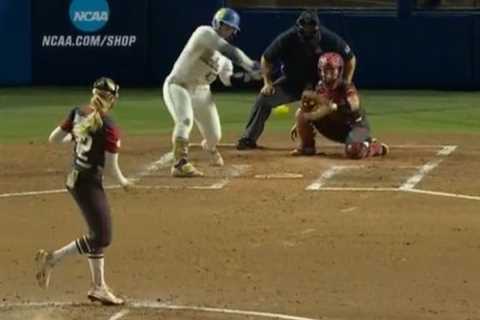 UCLA softball bounces back with 4 homers in drubbing of Arkansas in Women’s College World Series