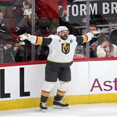 Golden Knights rally by Hurricanes in Game 1 of Stanley Cup Final for seventh straight playoff win