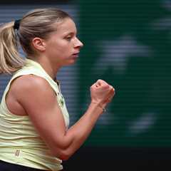 114th-ranked qualifier Maja Chwalinska makes it to French Open semifinal in historic stunner