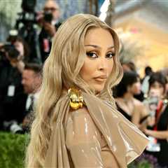 Doja Cat Eviscerates ‘Barrel Chested Ewok’ Elon Musk While Requesting Return of an X Feature