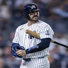 Yankees place Austin Wells on IL, call up J.C. Escarra one day after demotion in wild catching..