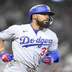 Teoscar Hernández nears Dodgers return; Tyler Glasnow still ‘not doing anything’