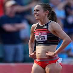 American Olympic track and field medalist collapses with no pulse in scary event scene
