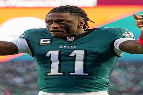 Eagles send A.J. Brown to Patriots in long-awaited trade of mercurial receiver