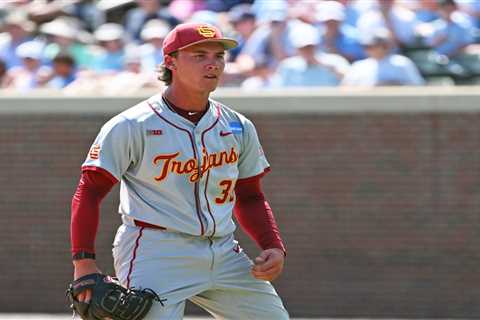 USC’s bullpen takes ace off hook during big comeback win at Super Regional