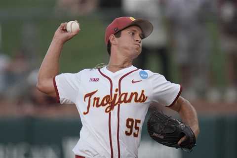 USC baseball’s red-hot offense goes cold in loss to North Carolina