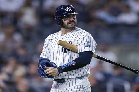 Yankees place Austin Wells on IL, call up J.C. Escarra one day after demotion in wild catching..