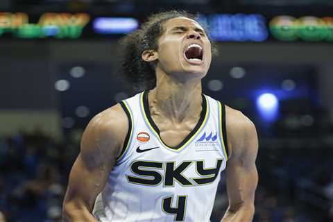 Skylar Diggins rips team’s ‘loser mentality’ as Sky’s slide continues
