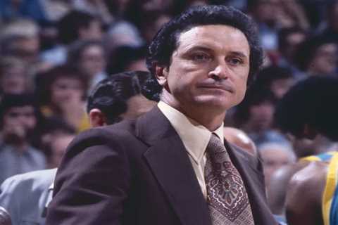 Spurs’ stupendous and stupid Game 4 choke would have been predicted by late hoops voice