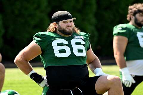 Jets lock up Joe Tippmann on $66 million four-year contract extension