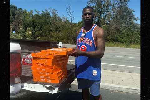 Late NFL Star Aldon Smith Spent Final Hours Delivering Pizza to Homeless