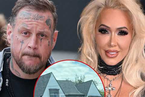 Jelly Roll Divorce: Movers Seen at Nashville Home Shared With Bunnie XO