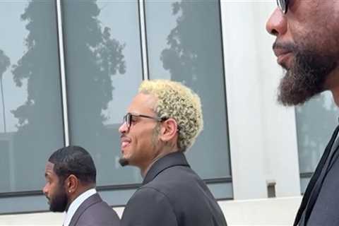 Chris Brown All Smiles Arriving at Court to Fight Ex-Housekeeper's $90 Mil Lawsuit