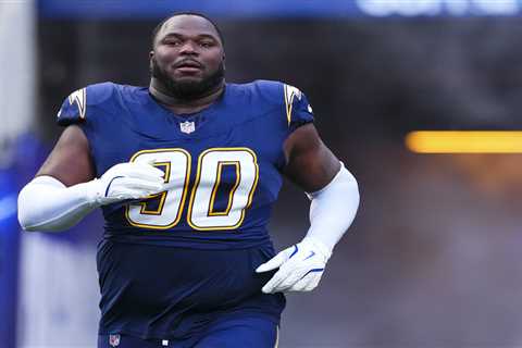 Chargers lineman Teair Tart targeted in suspected crew burglary — $400K stolen in jewelry, bags