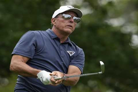Phil Mickelson resigns from country club following sexual assault allegations, lawyer says