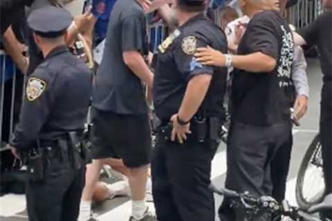 Cops stop Knicks’ Tyler Kolek thinking he’s a fan during parade