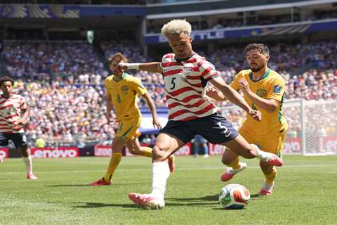 US rolls past Australia for knockout-round clinching win — with Captain America sidelined
