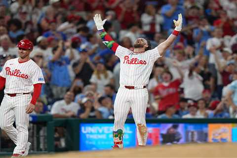 Freddy Peralta’s career-worst outing buries Mets in brutal blowout loss to Phillies