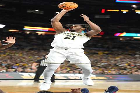Michigan forward Morez Johnson Jr.  could help solidify Warriors’ defense