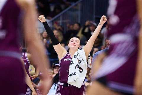 Marina Mabrey ties WNBA record for most points in a single game