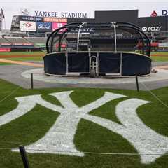 Dodgers-Yankees game rained out; doubleheader scheduled for Sunday