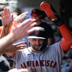 Giants blow another lead, drop series to Mariners in dose of reality